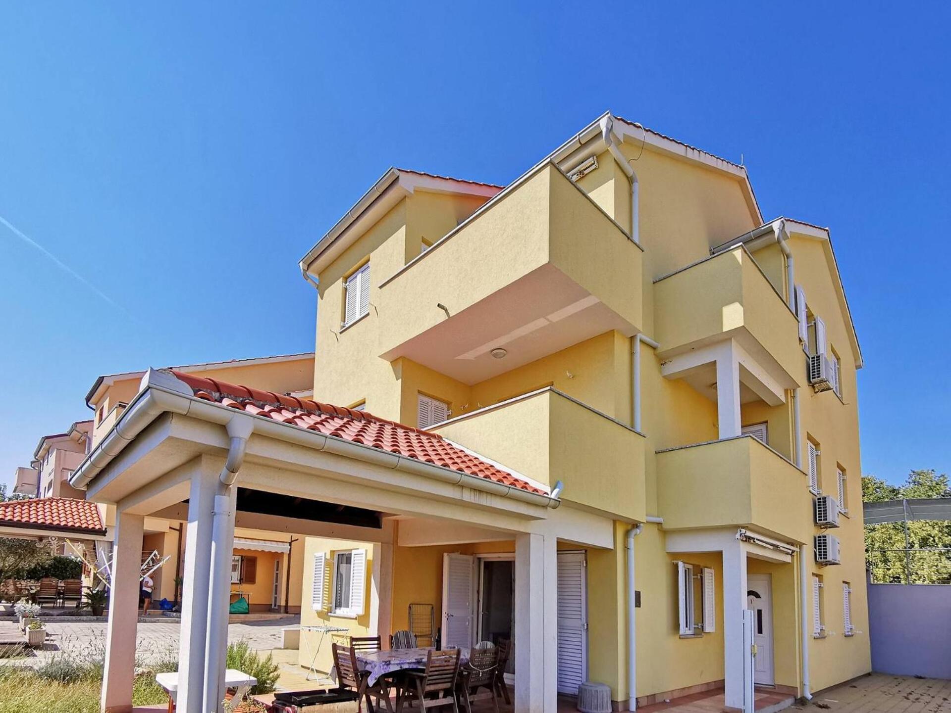 Apartments Pinta De Sol Чижичи Экстерьер фото