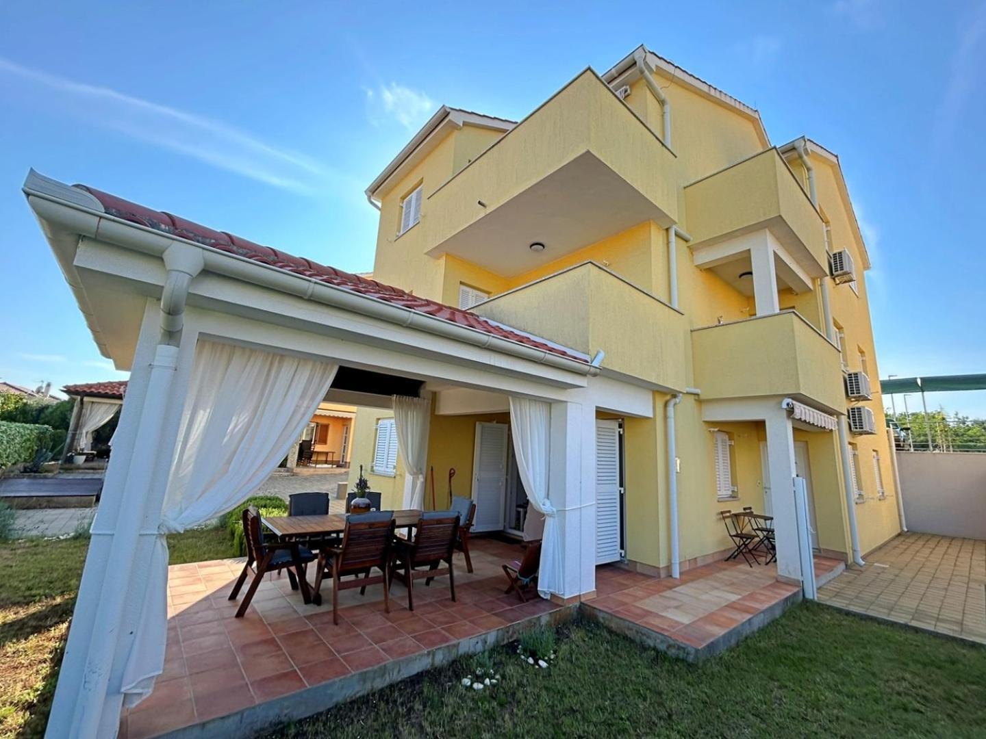 Apartments Pinta De Sol Чижичи Экстерьер фото
